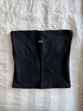 SET Active Black Strapless Tube Top